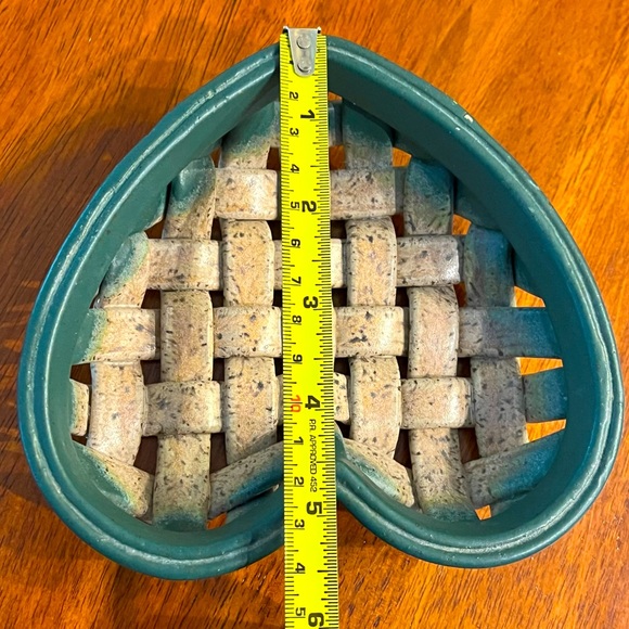 River Hill Art Pottery woven clay heart dish basket made in the USA - Picture 2 of 7